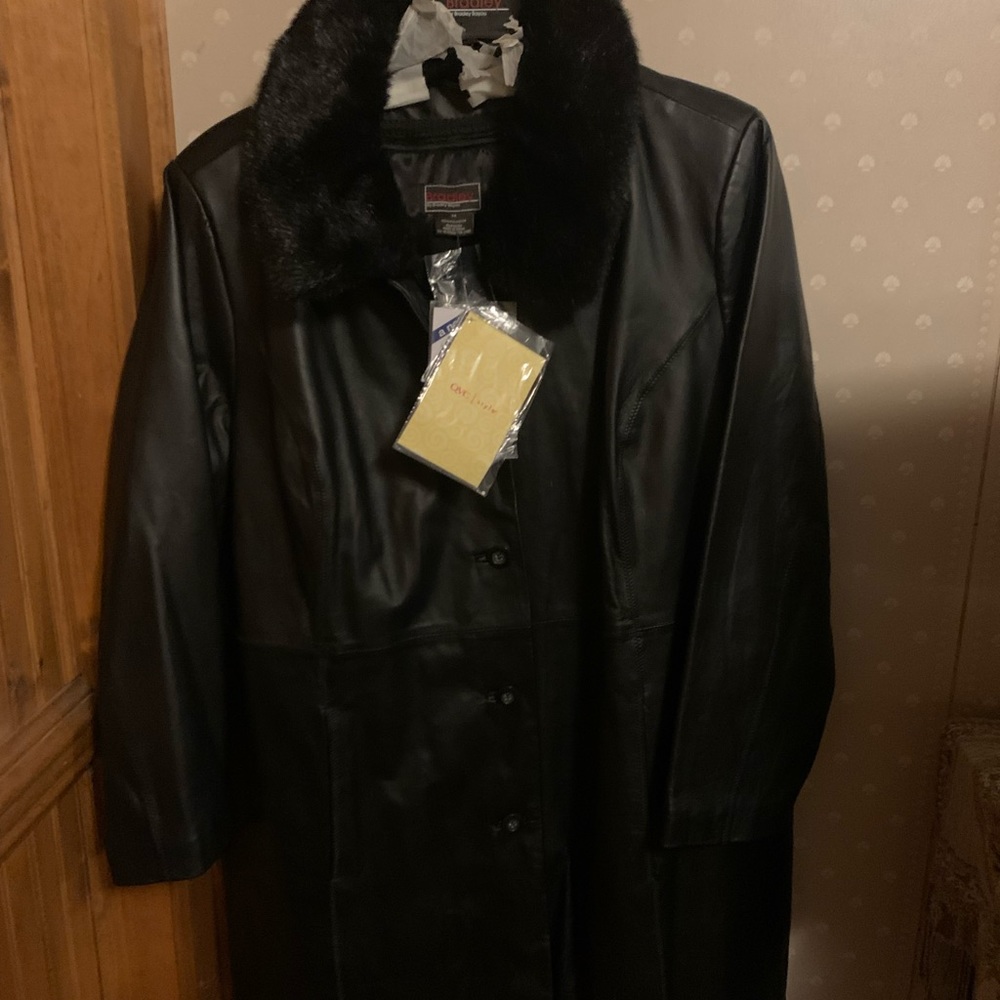 💫Bradley Bayou black, leather coat, 3X, NWT